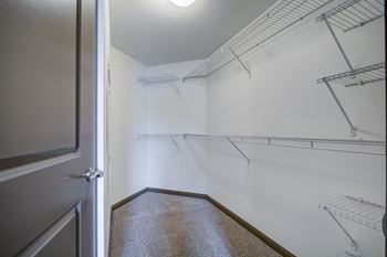 Walk-in closet